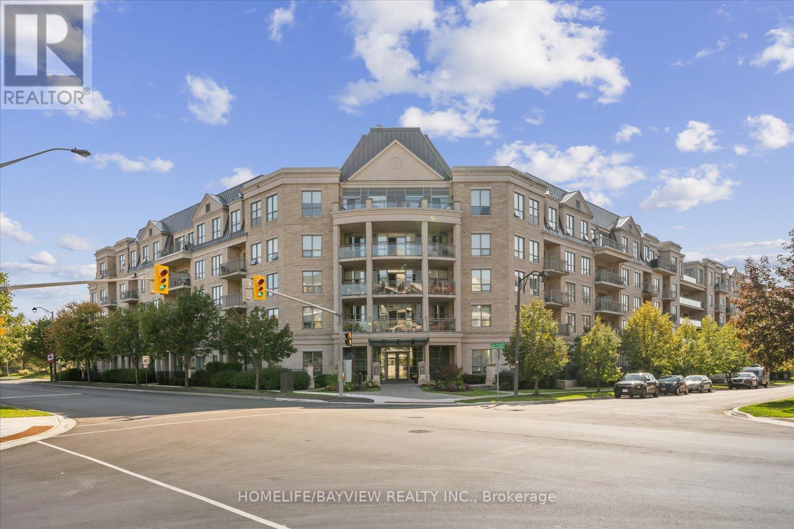 421 - 180 JOHN WEST WAY, Aurora, Ontario