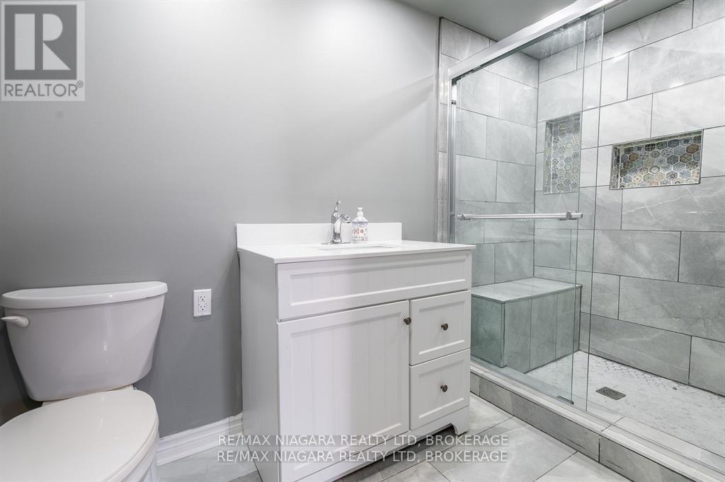 49 Autumn Place, St. Catharines, Ontario  L2P 2W6 - Photo 18 - X12391281