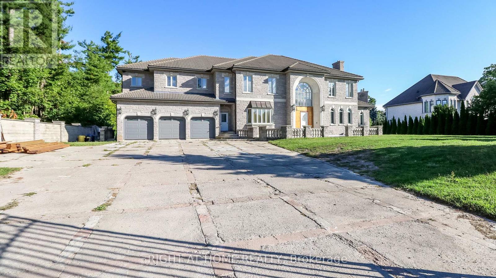 290 Tollendal Mill Road, Barrie (South Shore), Ontario  L4N 7S6 - Photo 1 - S12391057