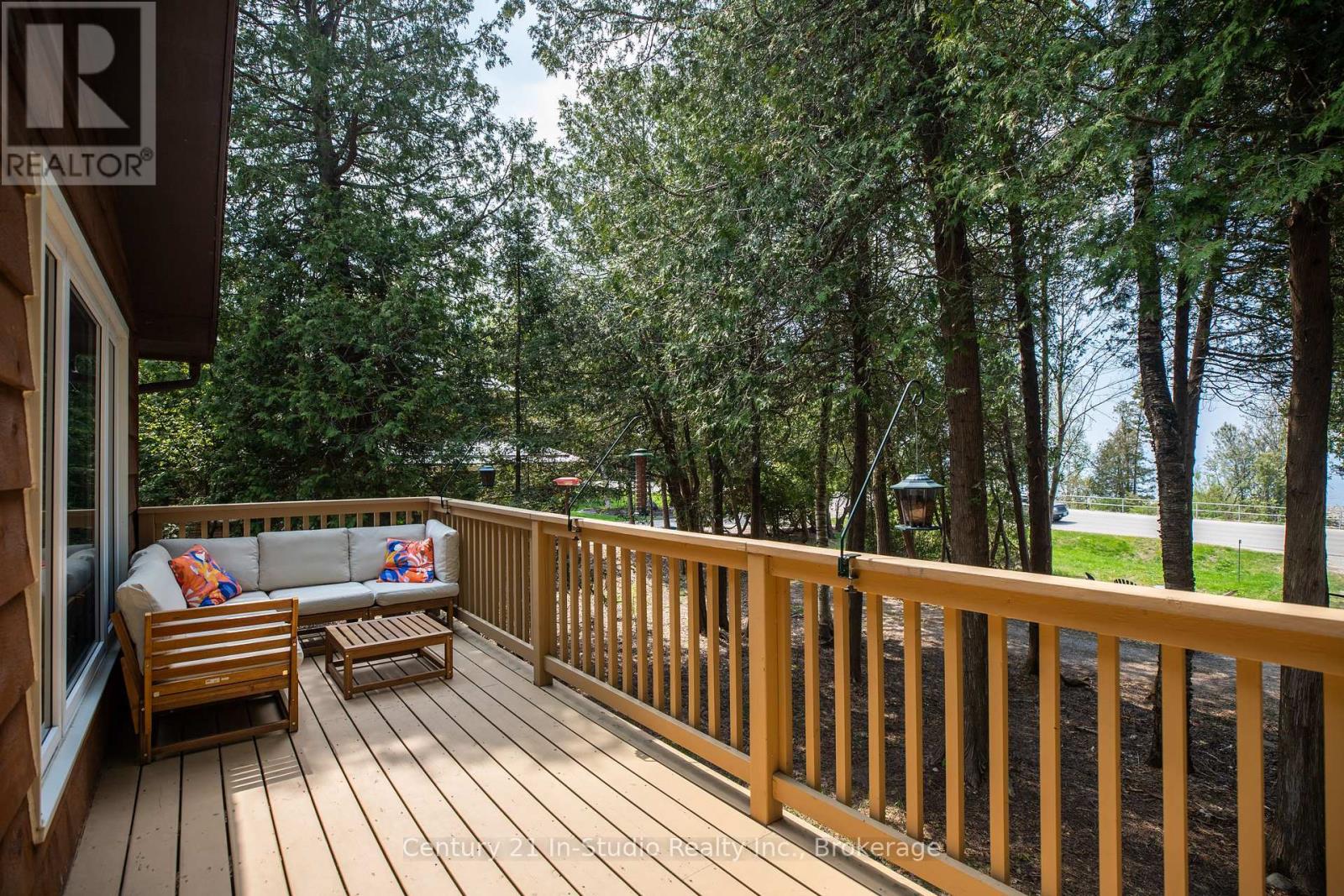 24 Miramichi Bay Road, Saugeen Shores, Ontario  N0H 2C6 - Photo 14 - X12391259