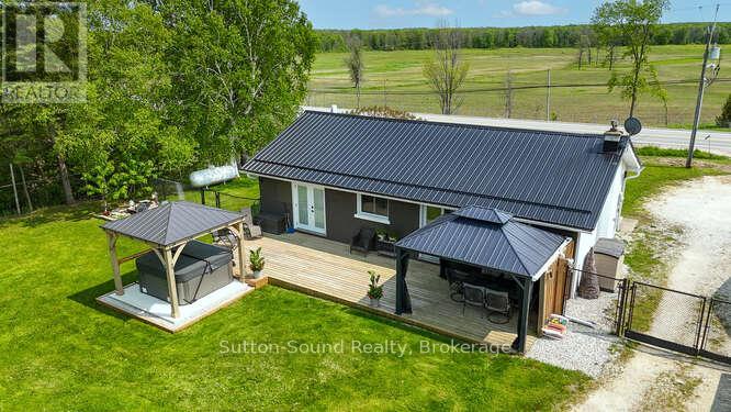 202093 21 Highway, Georgian Bluffs, Ontario  N4K 5N7 - Photo 30 - X12391263