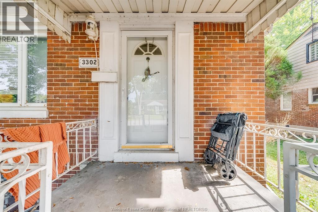 3302 Curry Avenue Unit# Upper, Windsor, Ontario  N9E 2T5 - Photo 2 - 25022563