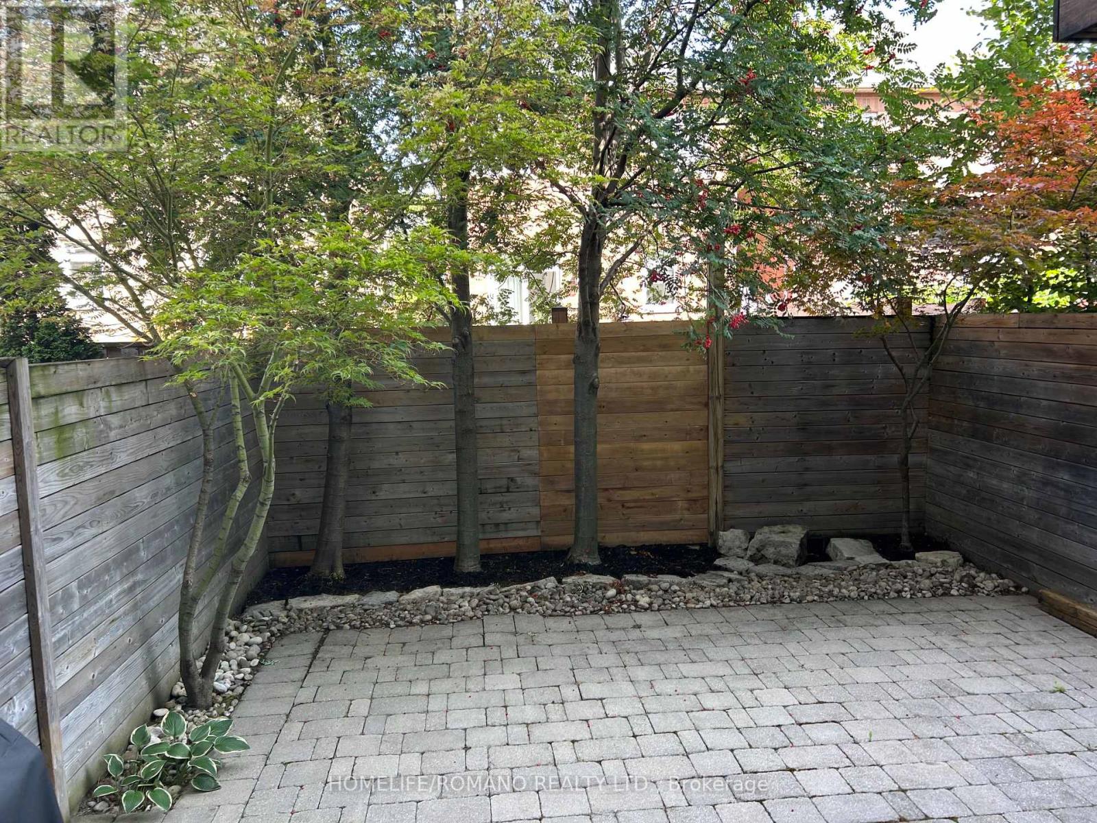 14 Ramage Lane, Toronto, Ontario  M9C 5S6 - Photo 32 - W12391001