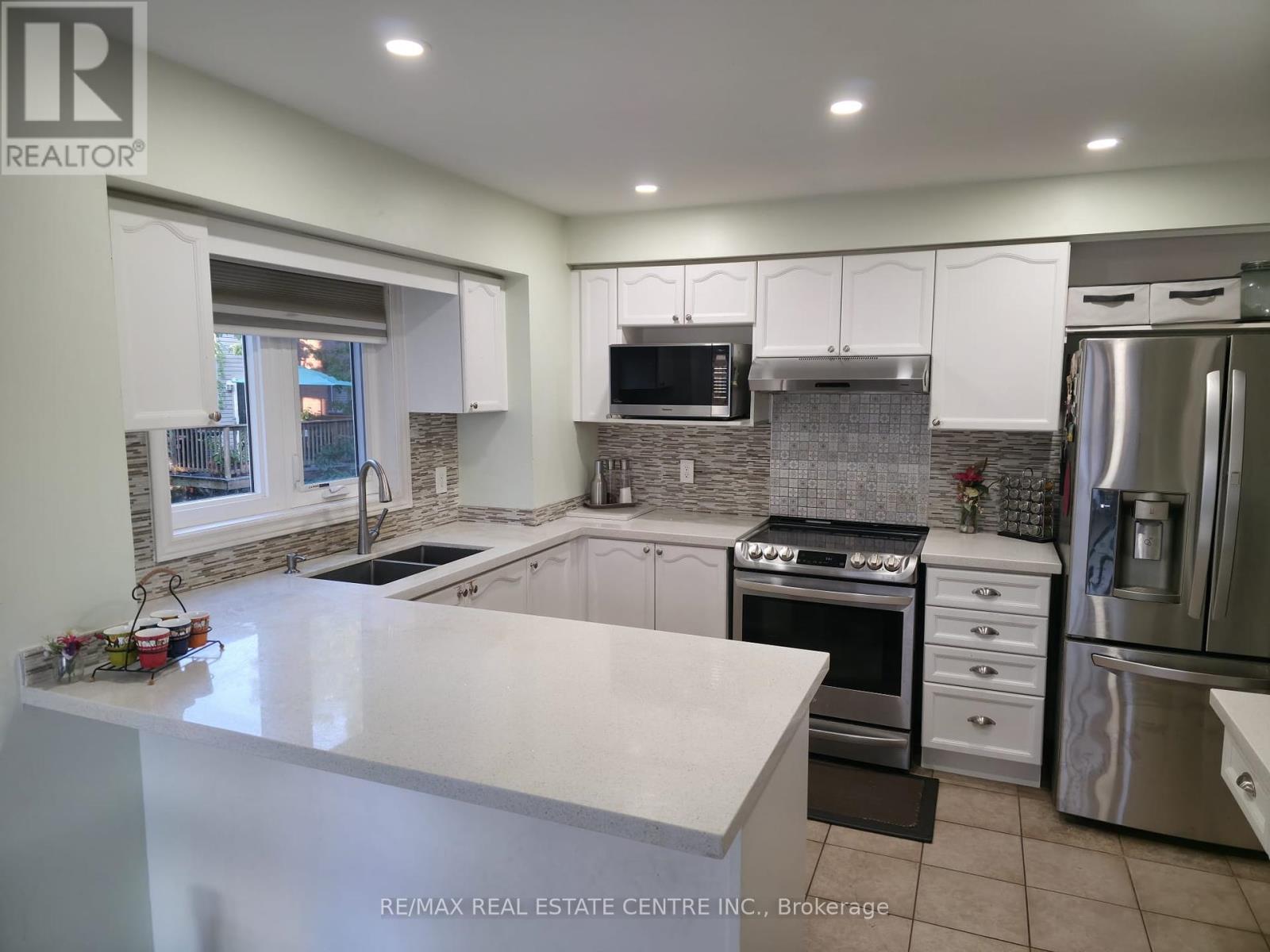 71 - 2398 BRITANNIA ROAD, Mississauga, Ontario