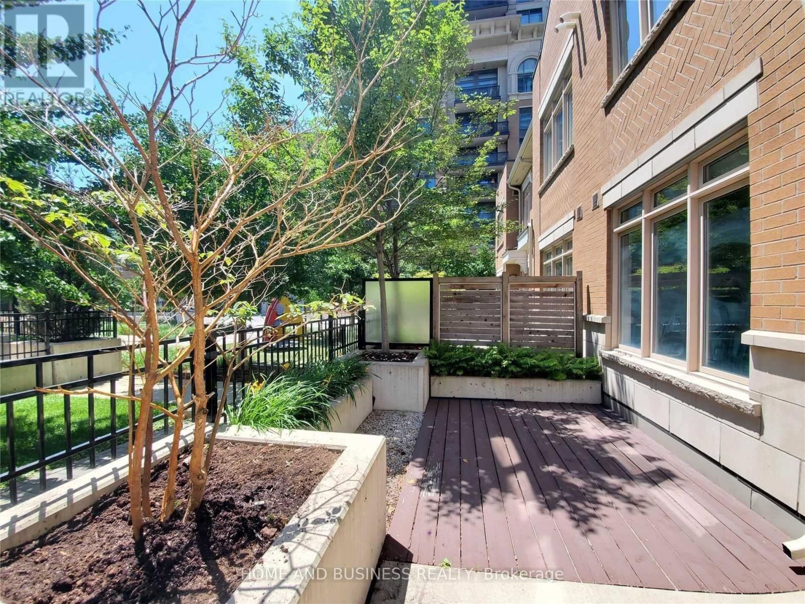 107 - 383 Prince Of Wales Drive, Mississauga, Ontario  L5B 0C7 - Photo 2 - W12391102