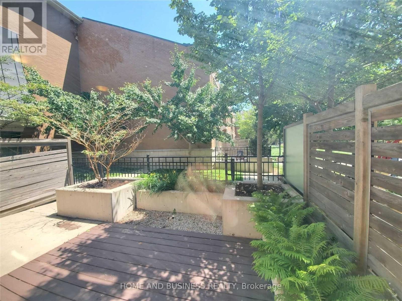 107 - 383 Prince Of Wales Drive, Mississauga, Ontario  L5B 0C7 - Photo 3 - W12391102