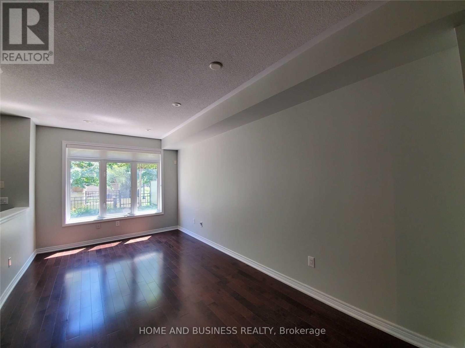 107 - 383 Prince Of Wales Drive, Mississauga, Ontario  L5B 0C7 - Photo 6 - W12391102