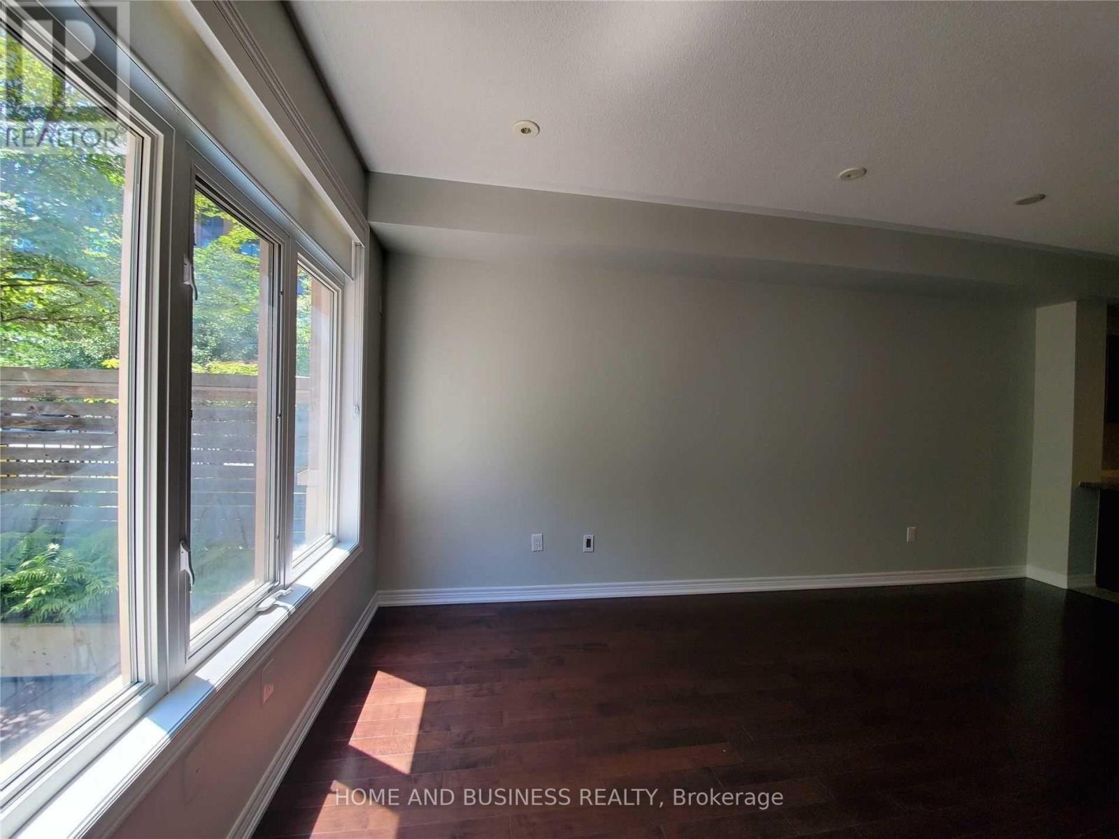 107 - 383 Prince Of Wales Drive, Mississauga, Ontario  L5B 0C7 - Photo 7 - W12391102