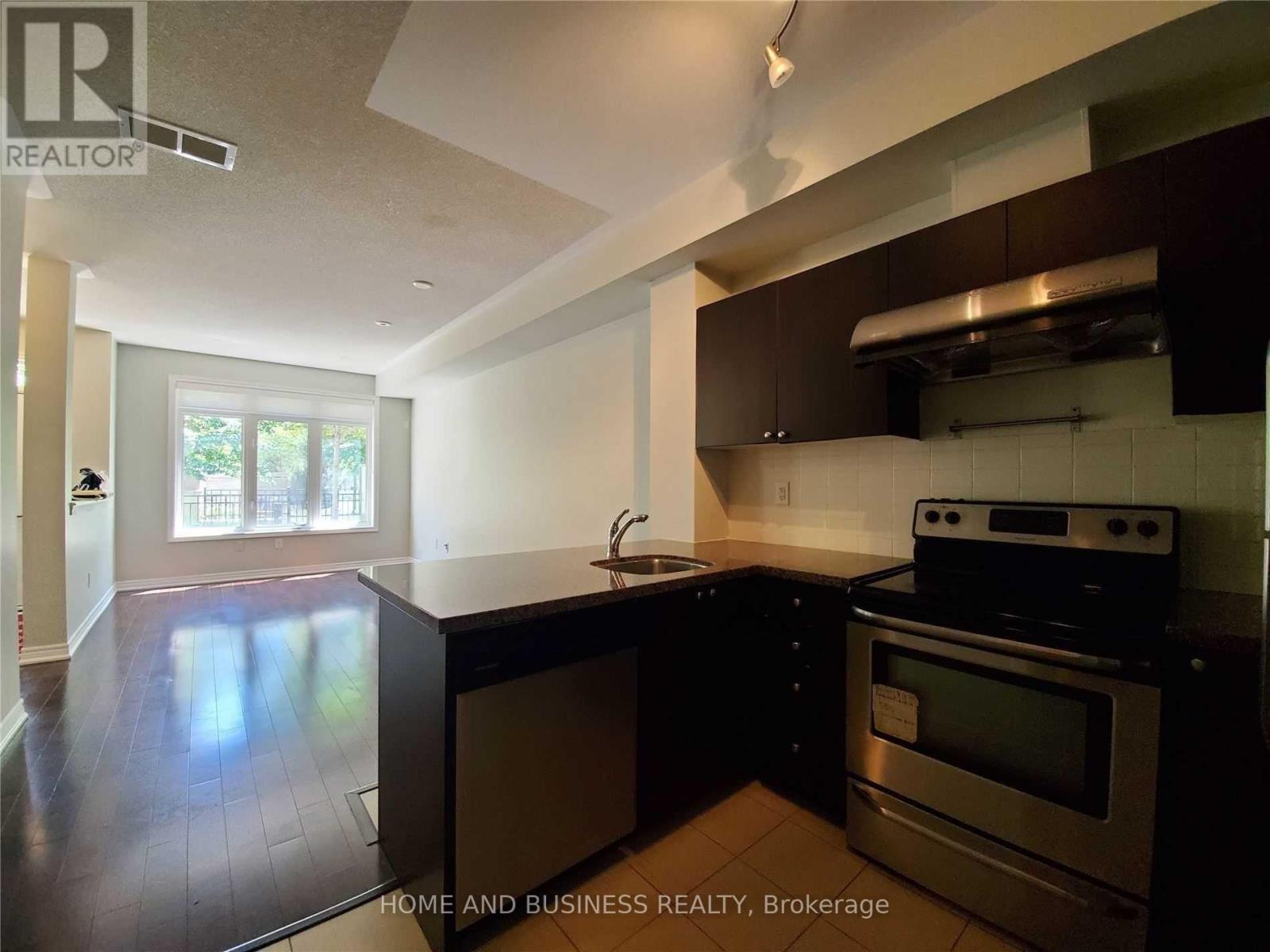 107 - 383 Prince Of Wales Drive, Mississauga, Ontario  L5B 0C7 - Photo 8 - W12391102