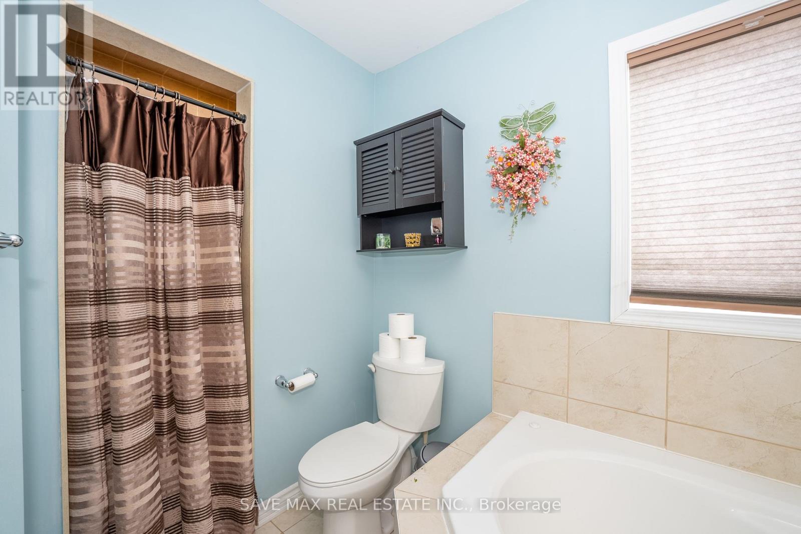 30 Polstar Road, Brampton (Northwest Brampton), Ontario  L7A 0G2 - Photo 16 - W12391125