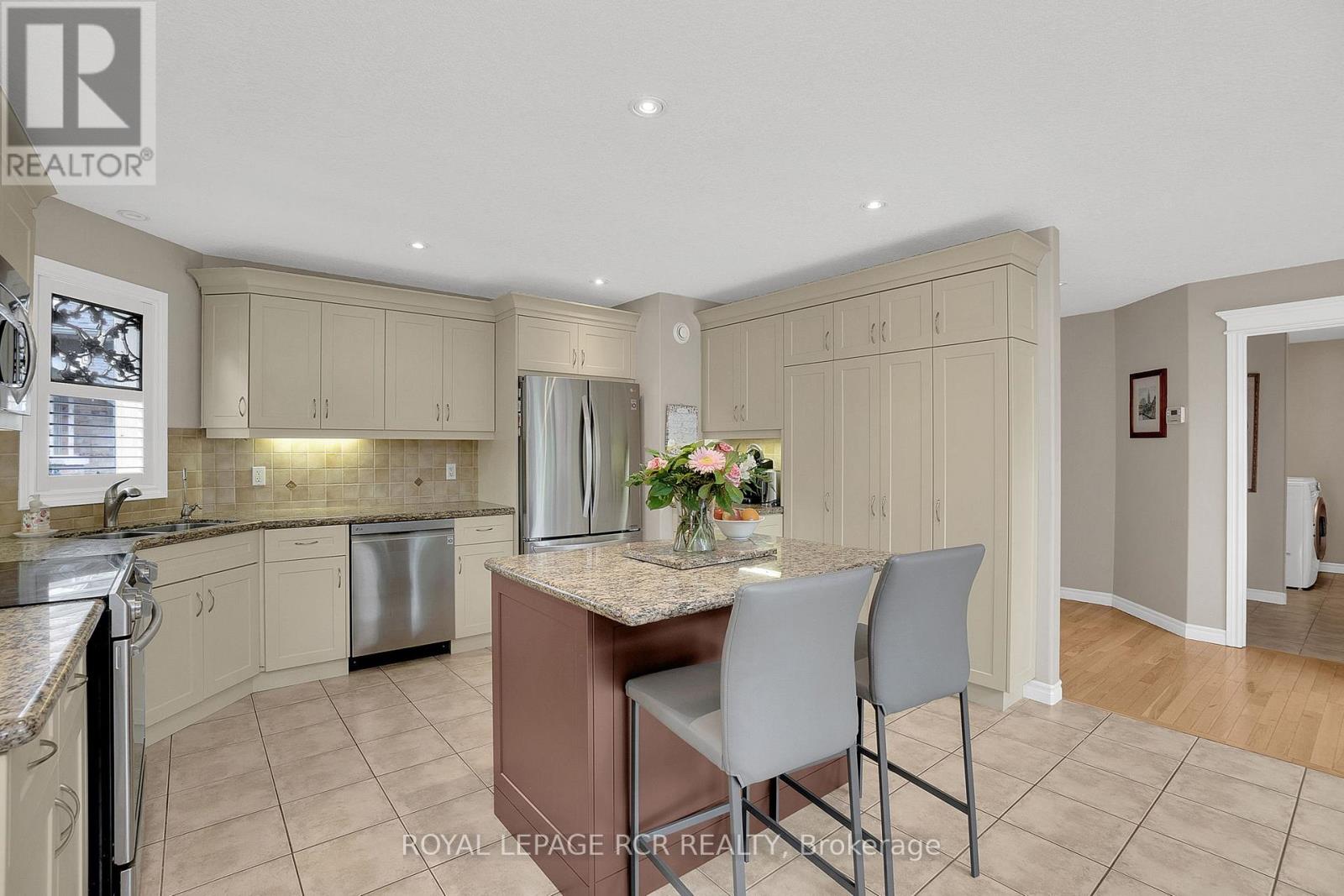 4 - 14 Zimmerman Drive, Caledon, Ontario  L7E 4C2 - Photo 13 - W12391176