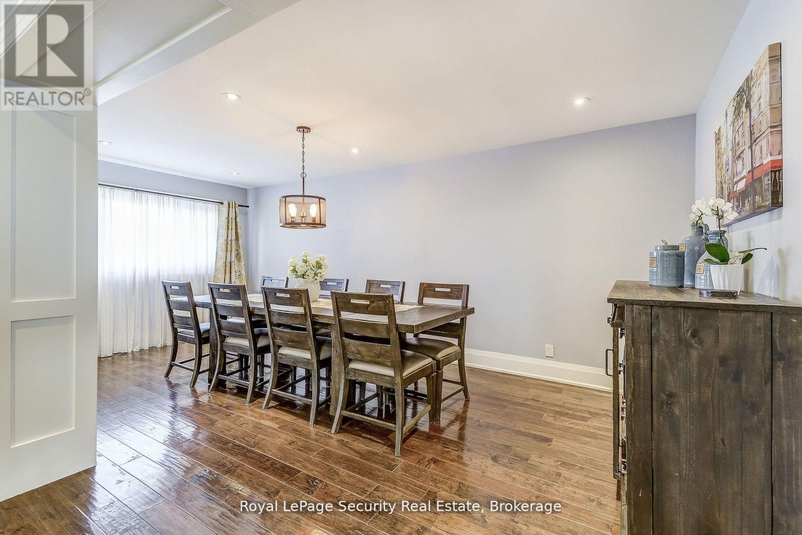 11310 Trafalgar Road, Halton Hills (Stewarttown), Ontario  L7G 4S5 - Photo 18 - W12391177