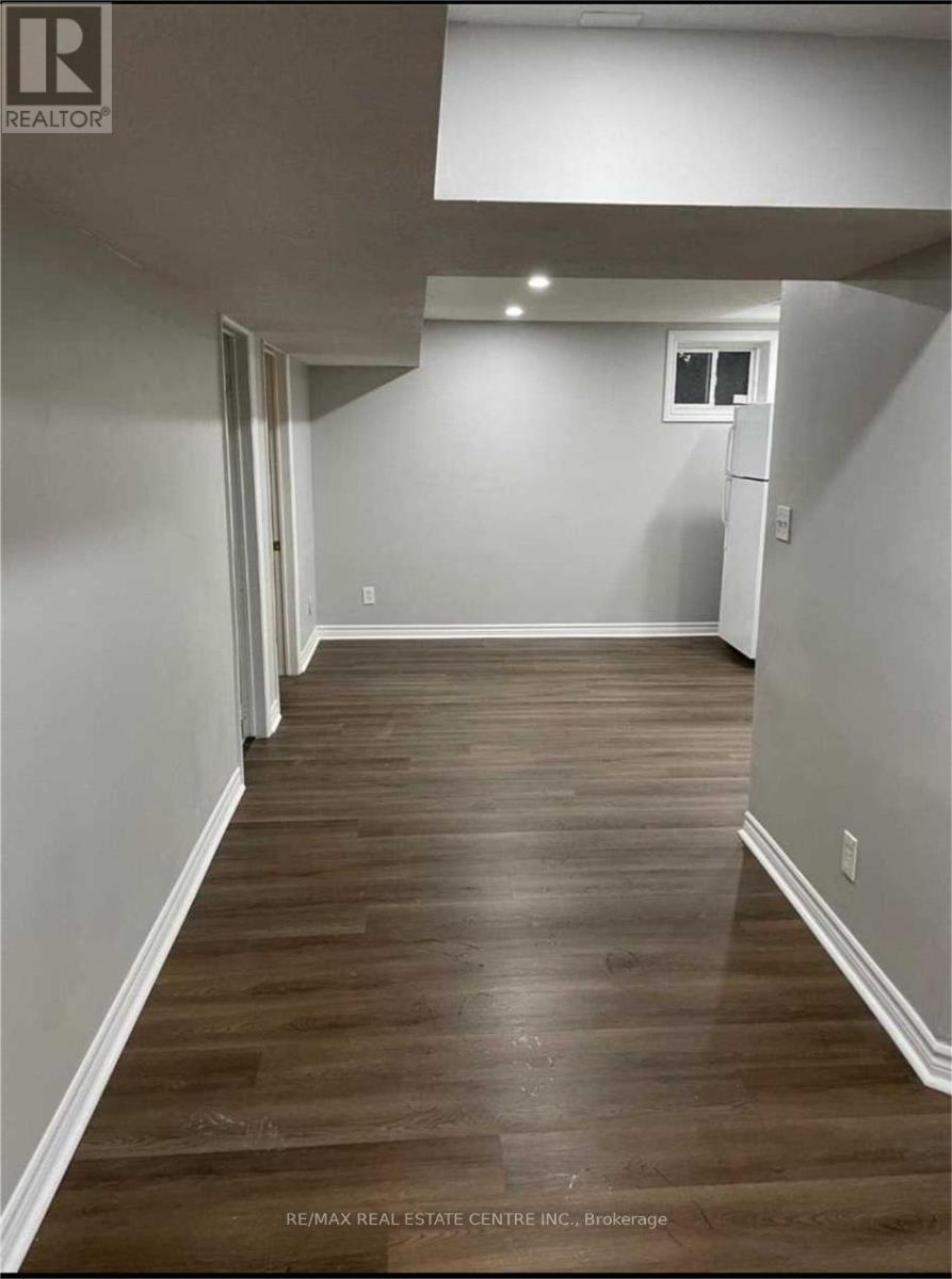 Basement - 5352 Faith Court, Mississauga, Ontario  L5R 3Y6 - Photo 9 - W12391218
