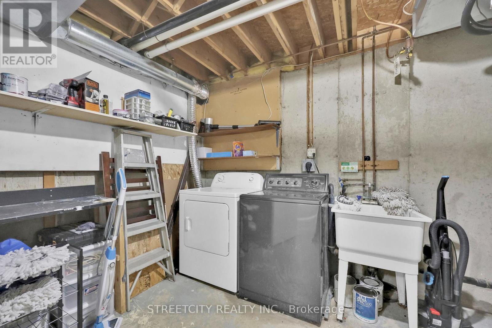8 - 253 Taylor Street, London East, Ontario  N5Y 2J6 - Photo 35 - X12389509