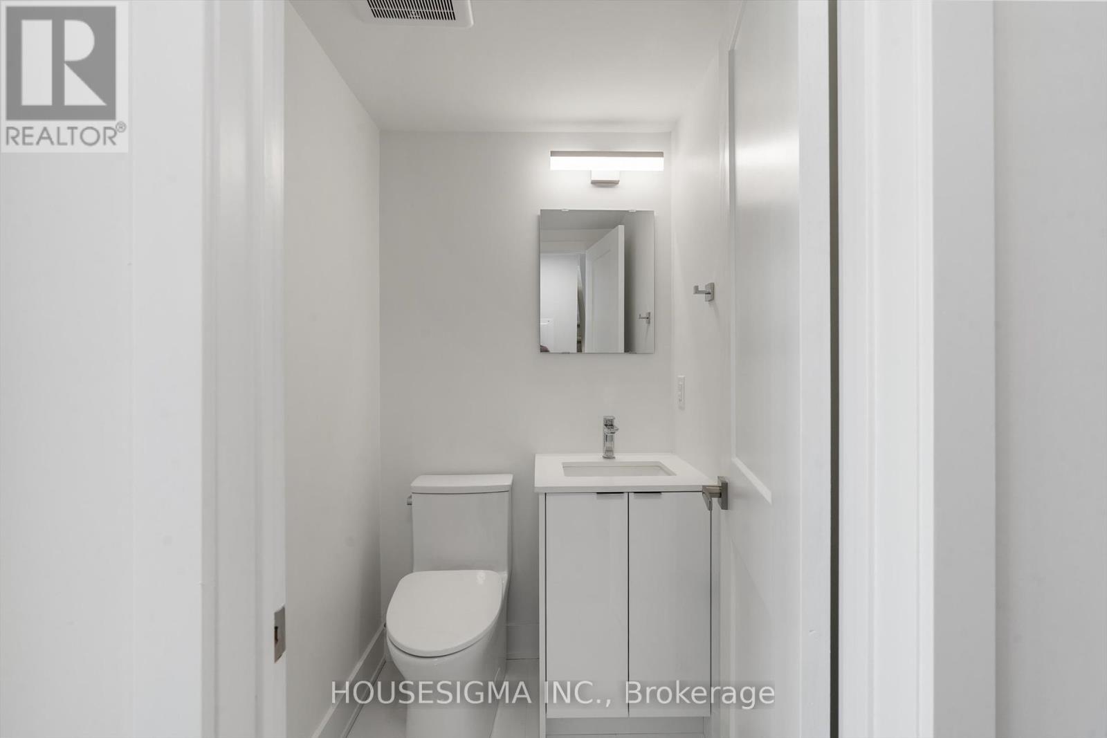 302 - 7277 Wilson Crescent, Niagara Falls, Ontario  L2G 4R8 - Photo 13 - X12391048