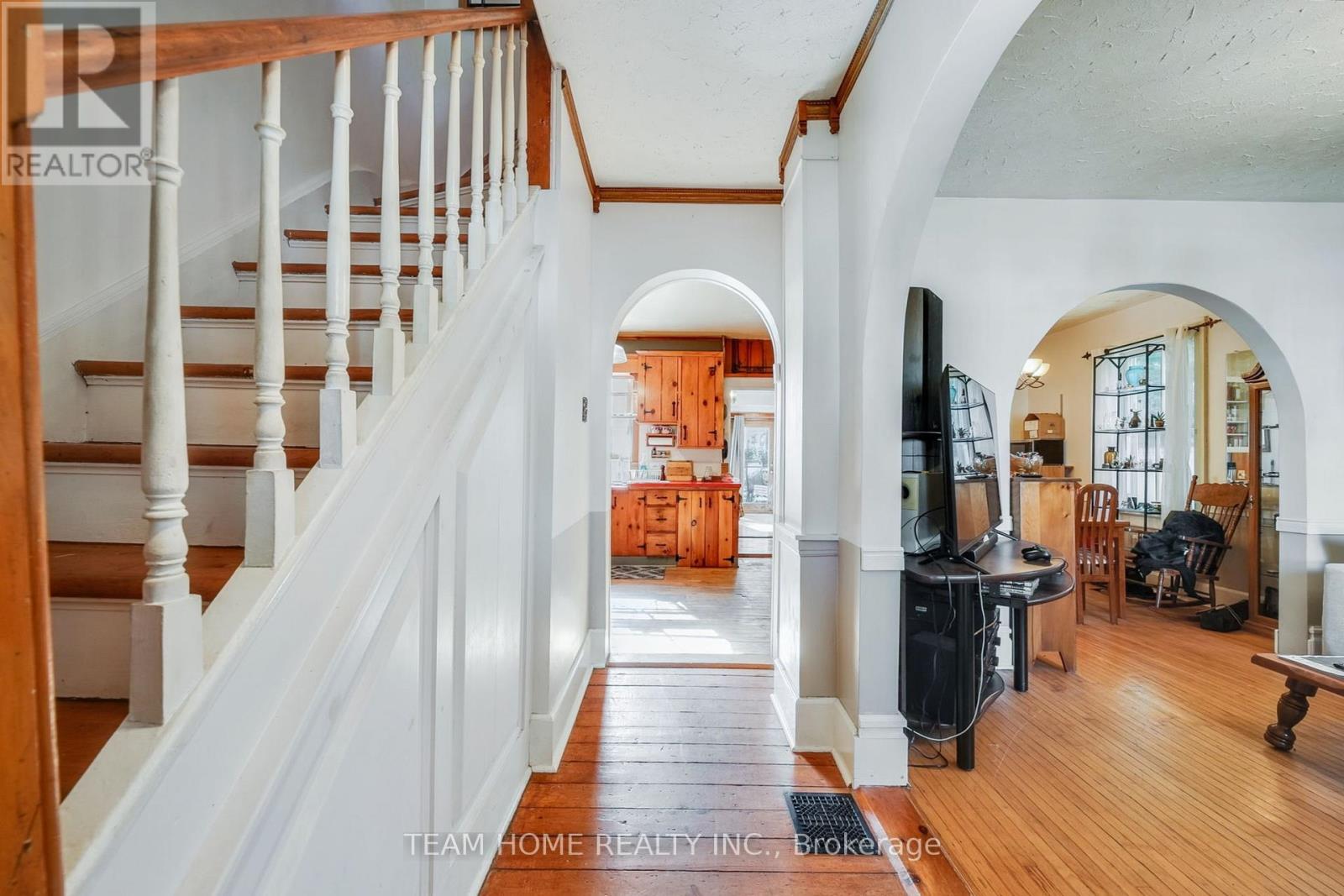 3 Dundas Street E, Erin, Ontario  N0B 1T0 - Photo 6 - X12391139