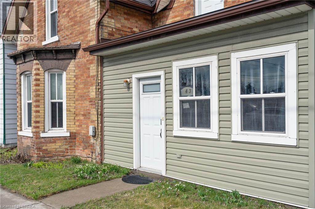 43 Main Street N, Hagersville, Ontario  N0A 1H0 - Photo 4 - 40767036