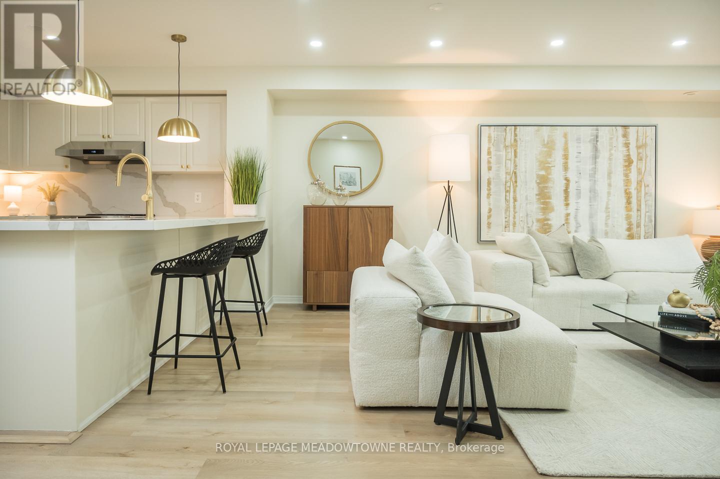 10 - 3355 THOMAS STREET, Mississauga, Ontario