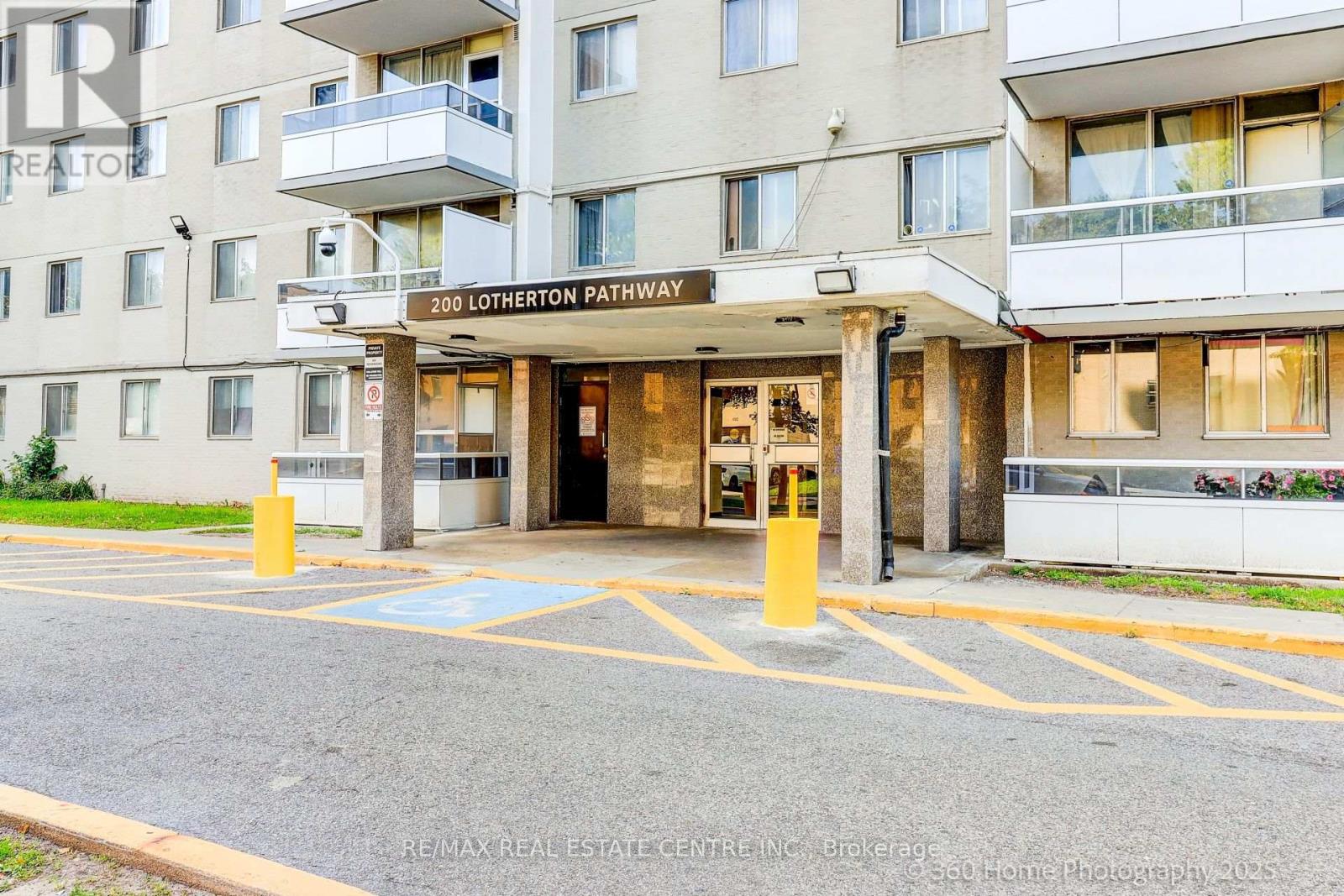 1108 - 200 Lotherton Pathway, Toronto, Ontario  M6B 2G9 - Photo 24 - W12390190