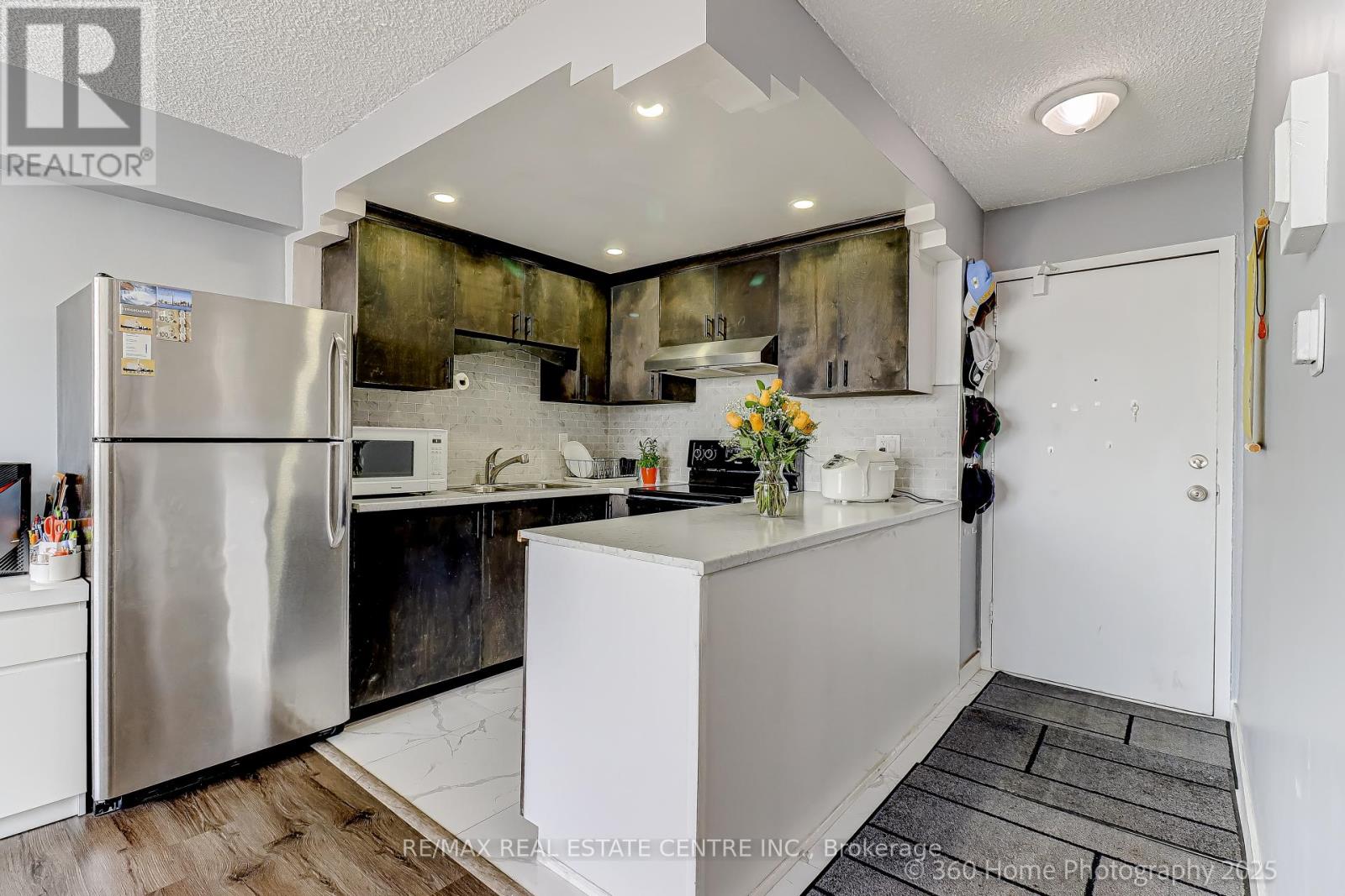 1108 - 200 Lotherton Pathway, Toronto, Ontario  M6B 2G9 - Photo 11 - W12390190