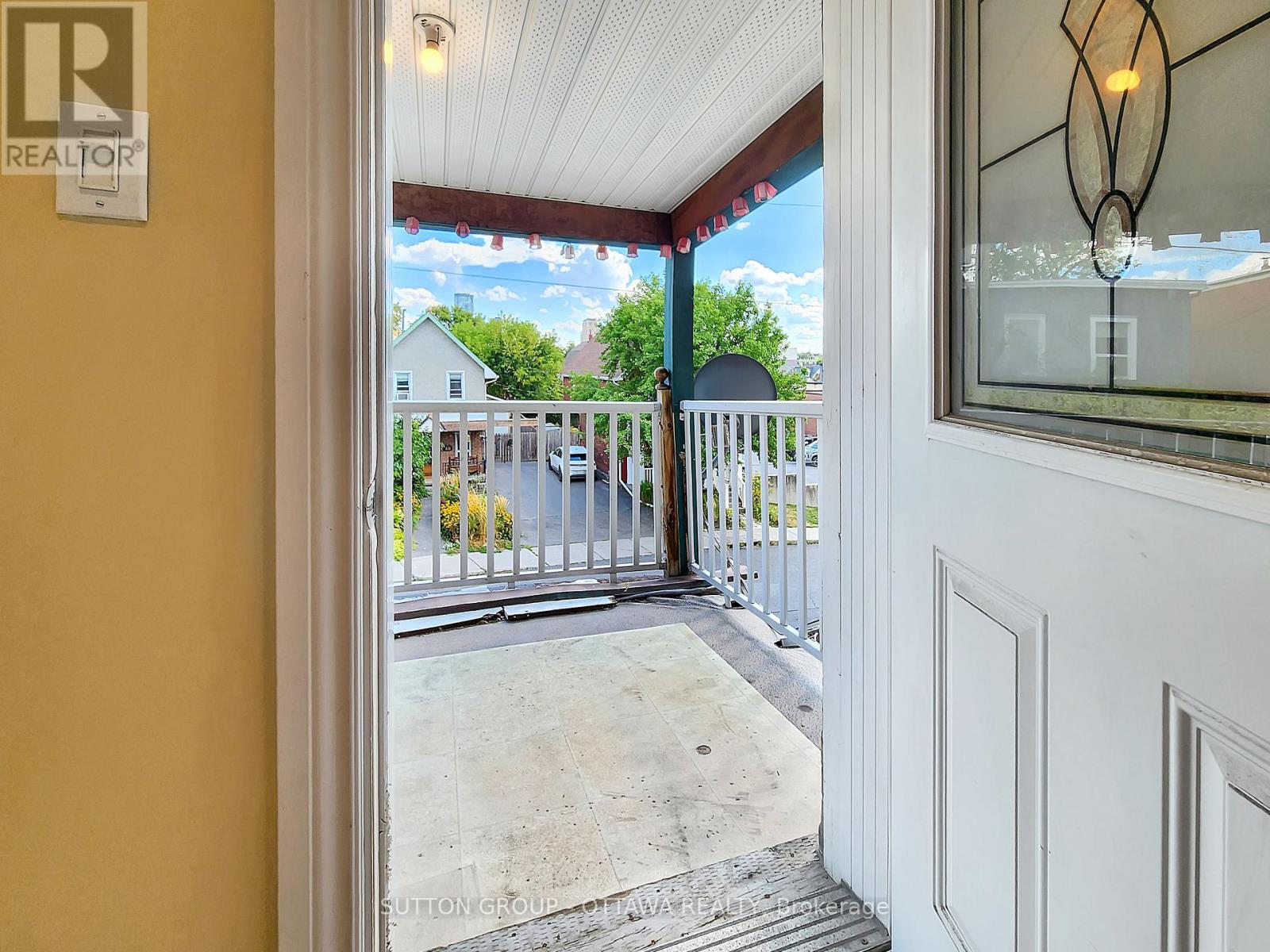 139 Eccles Street, Ottawa, Ontario  K1R 6S7 - Photo 19 - X12355588