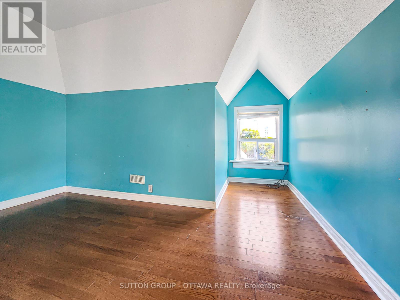 139 Eccles Street, Ottawa, Ontario  K1R 6S7 - Photo 36 - X12355588