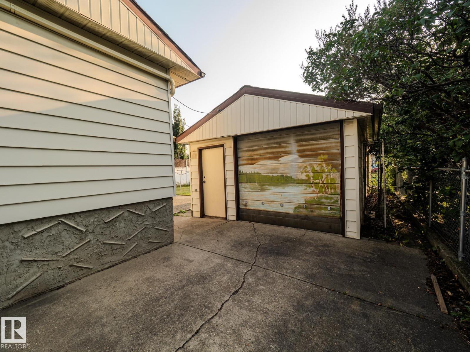 9021 150 St Nw, Edmonton, Alberta  T5R 1E8 - Photo 8 - E4456764