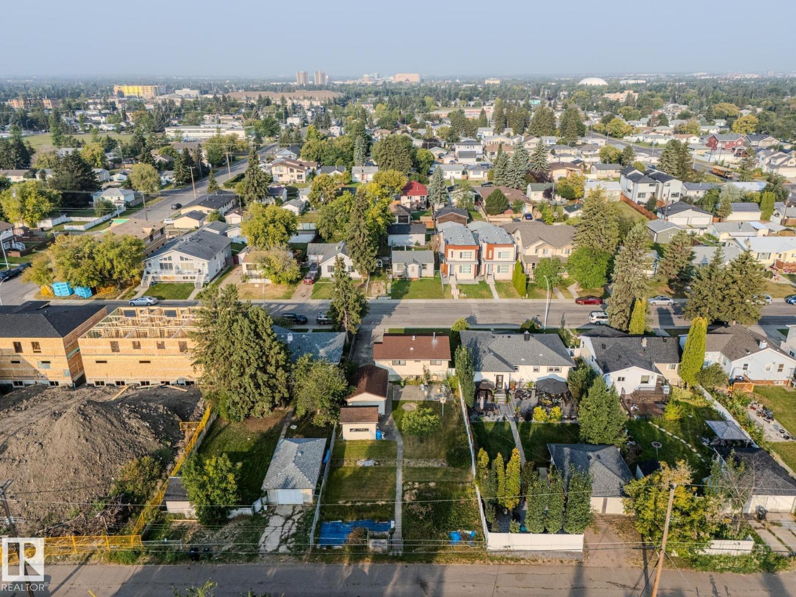 9021 150 St Nw, Edmonton, Alberta  T5R 1E8 - Photo 4 - E4456764