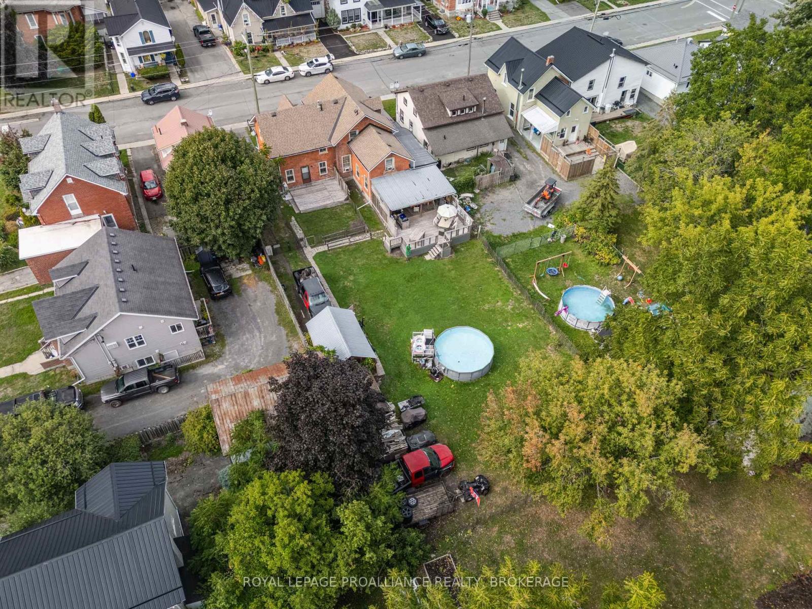 10-12 Thomas Street E, Greater Napanee (Greater Napanee), Ontario  K7R 1K6 - Photo 32 - X12391422