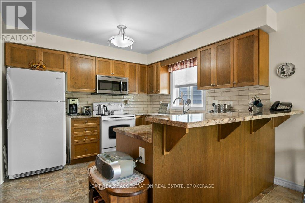 21 Kanvers Way, Greater Napanee (Greater Napanee), Ontario  K7R 3X6 - Photo 13 - X12391449