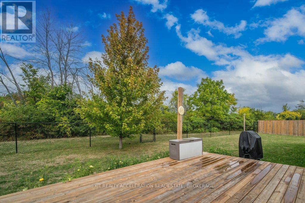 21 Kanvers Way, Greater Napanee (Greater Napanee), Ontario  K7R 3X6 - Photo 40 - X12391449