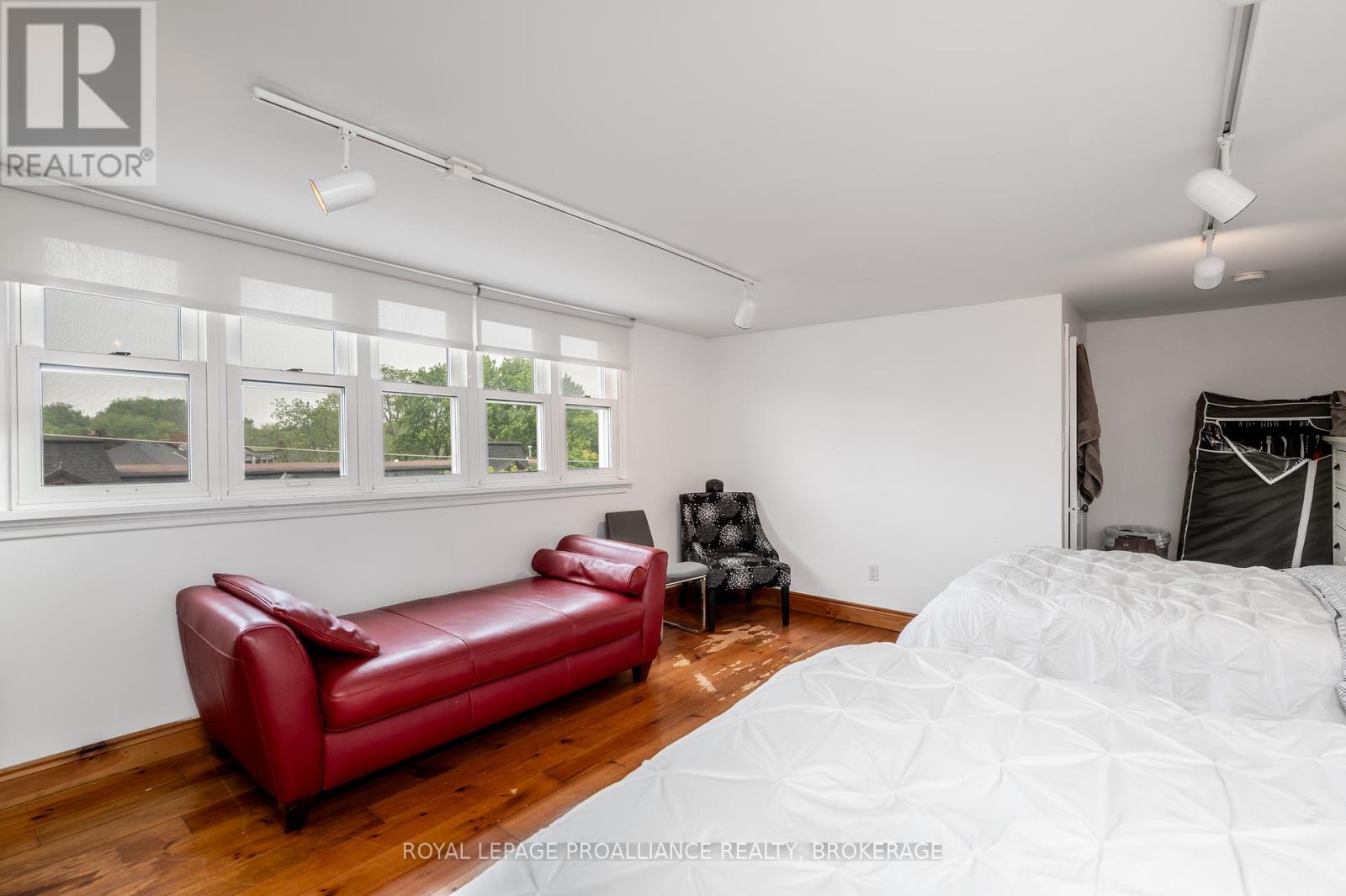 7 - 131 King Street E, Kingston, Ontario  K7L 2Z9 - Photo 30 - X12391514