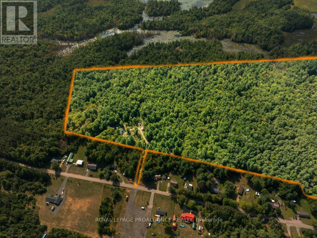 216 Glastonbury Road, Addington Highlands, Ontario  K0H 2G0 - Photo 42 - X12391351