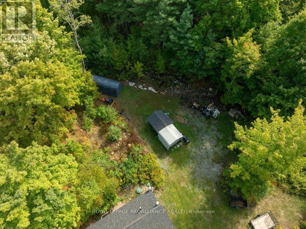 216 Glastonbury Road, Addington Highlands, Ontario  K0H 2G0 - Photo 49 - X12391351