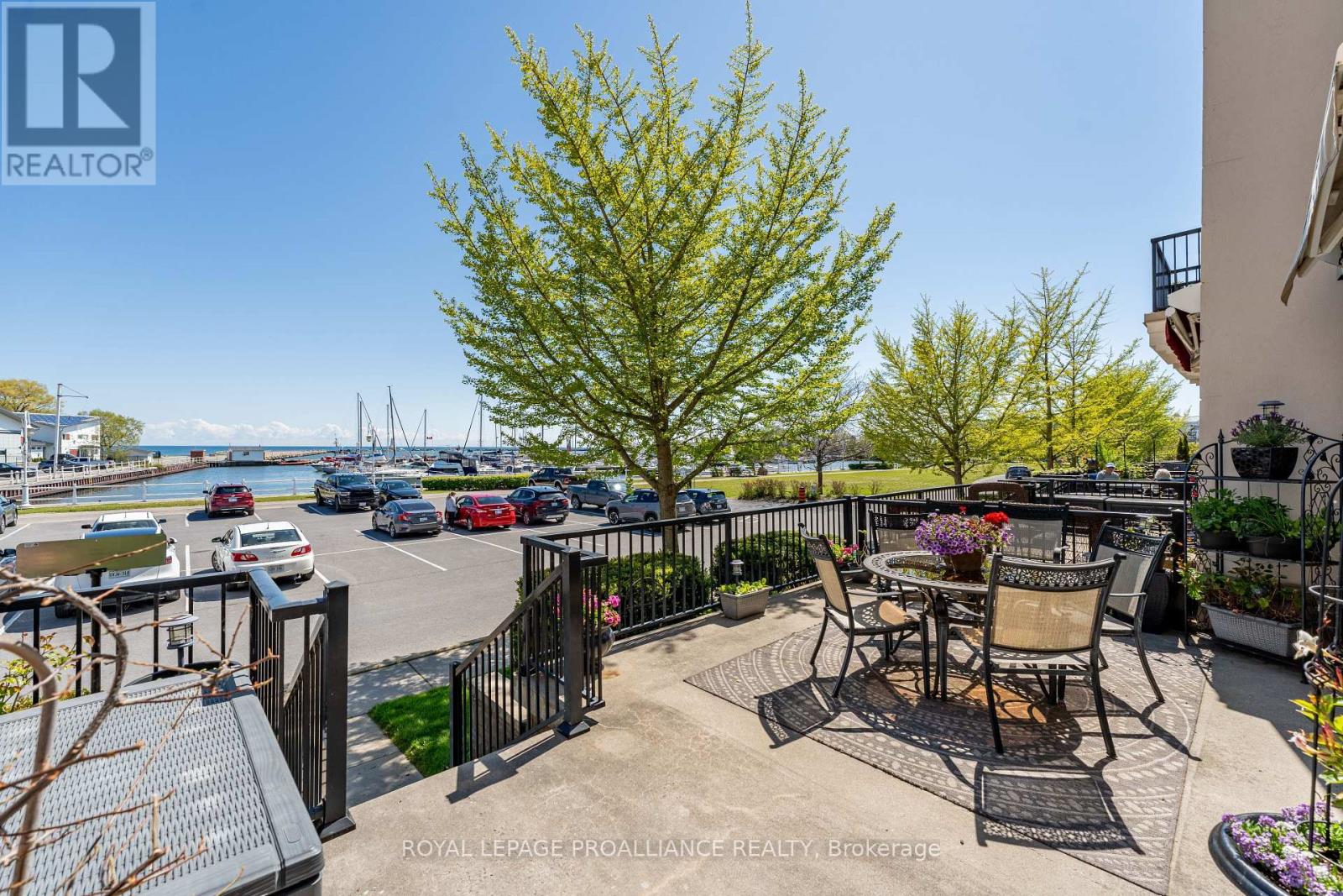 102 - 165 Division Street, Cobourg, Ontario  K9A 0B3 - Photo 5 - X12391358