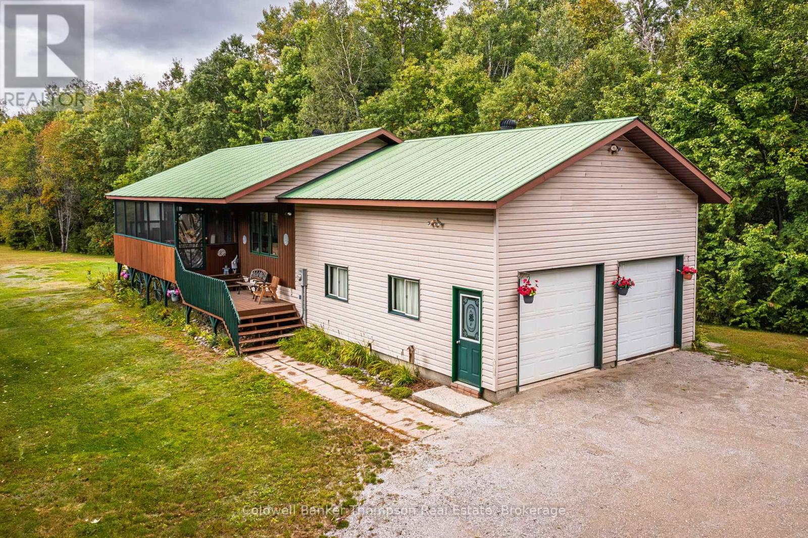 66 Rain Lake Road, Kearney, Ontario  P0A 1M0 - Photo 37 - X12348586