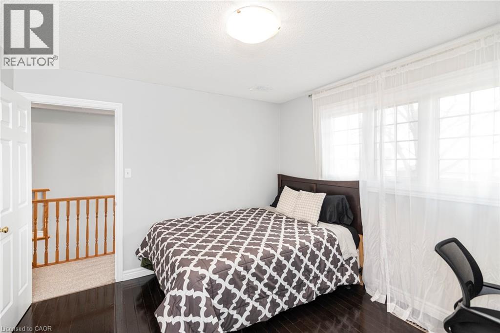 39 Guildwood Drive, Hamilton, Ontario  L9C 6S3 - Photo 22 - 40767830