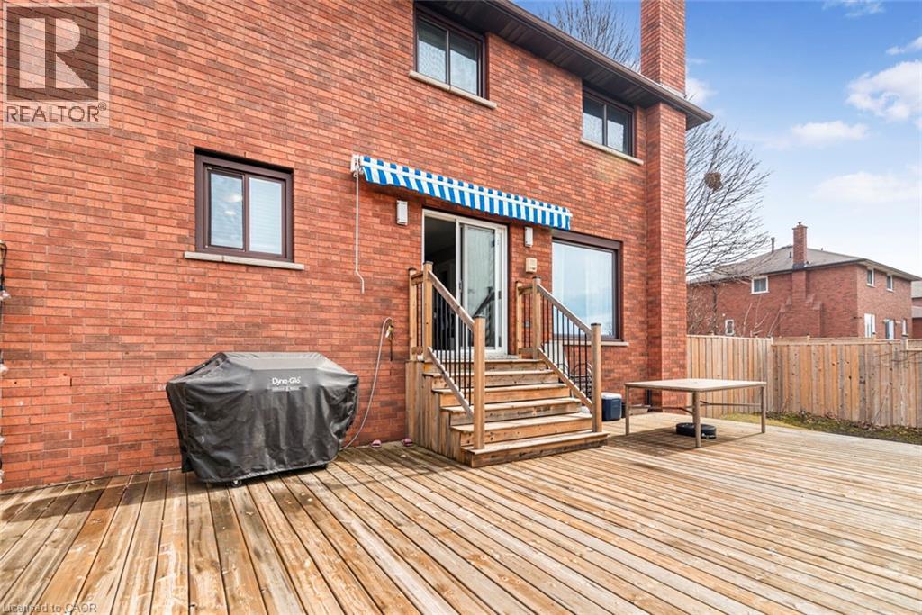 39 Guildwood Drive, Hamilton, Ontario  L9C 6S3 - Photo 44 - 40767830