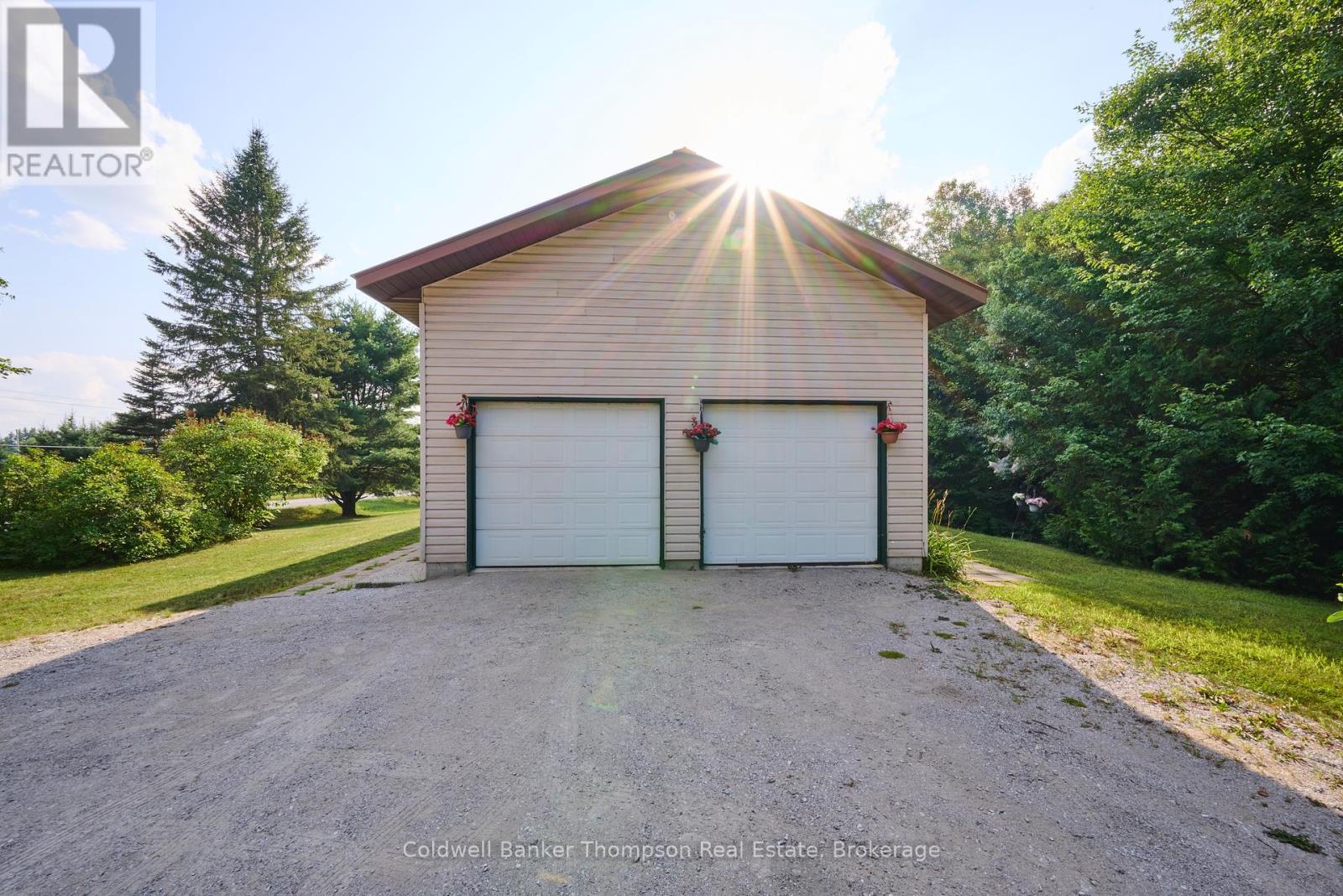 66 Rain Lake Road, Kearney, Ontario  P0A 1M0 - Photo 4 - X12348586