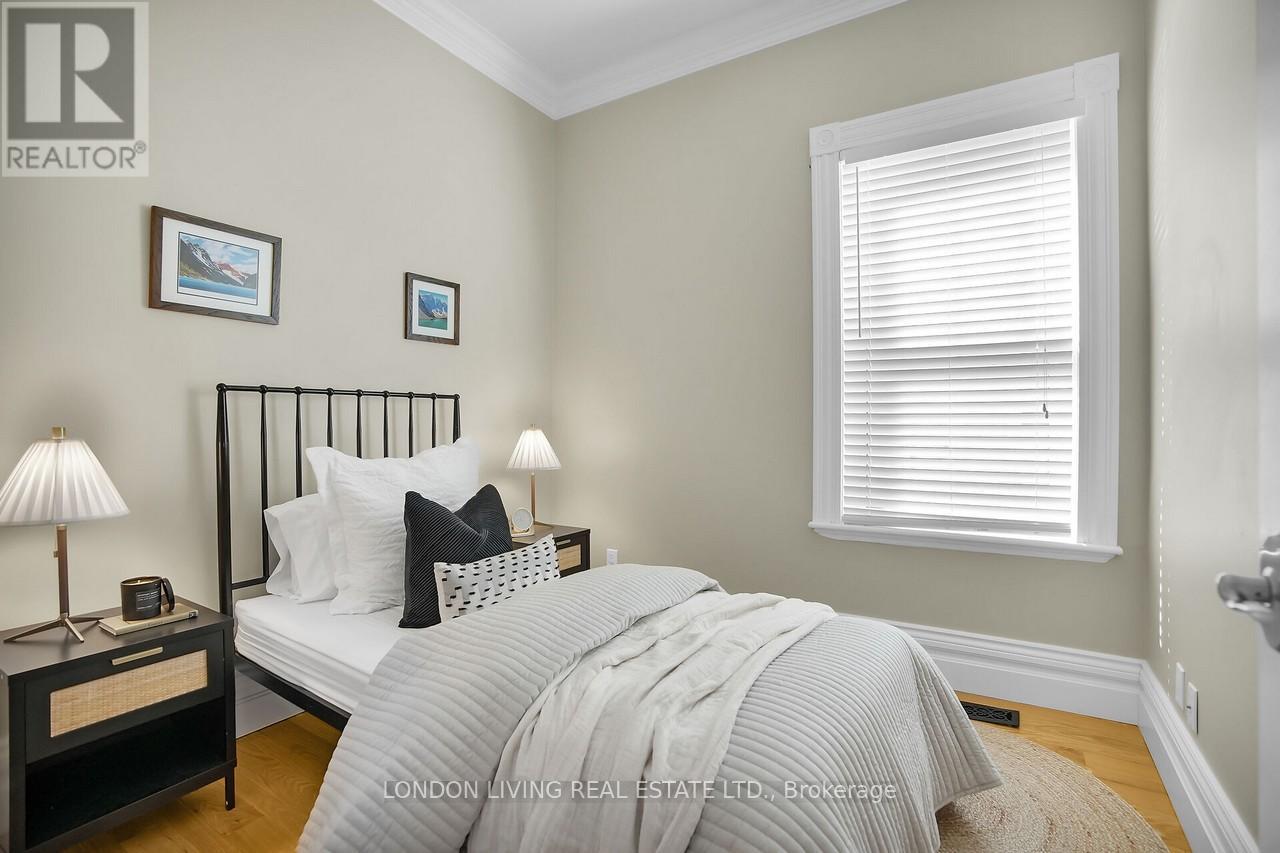 135 Duchess Avenue, London South (South F), Ontario  N6C 1N8 - Photo 18 - X12391333