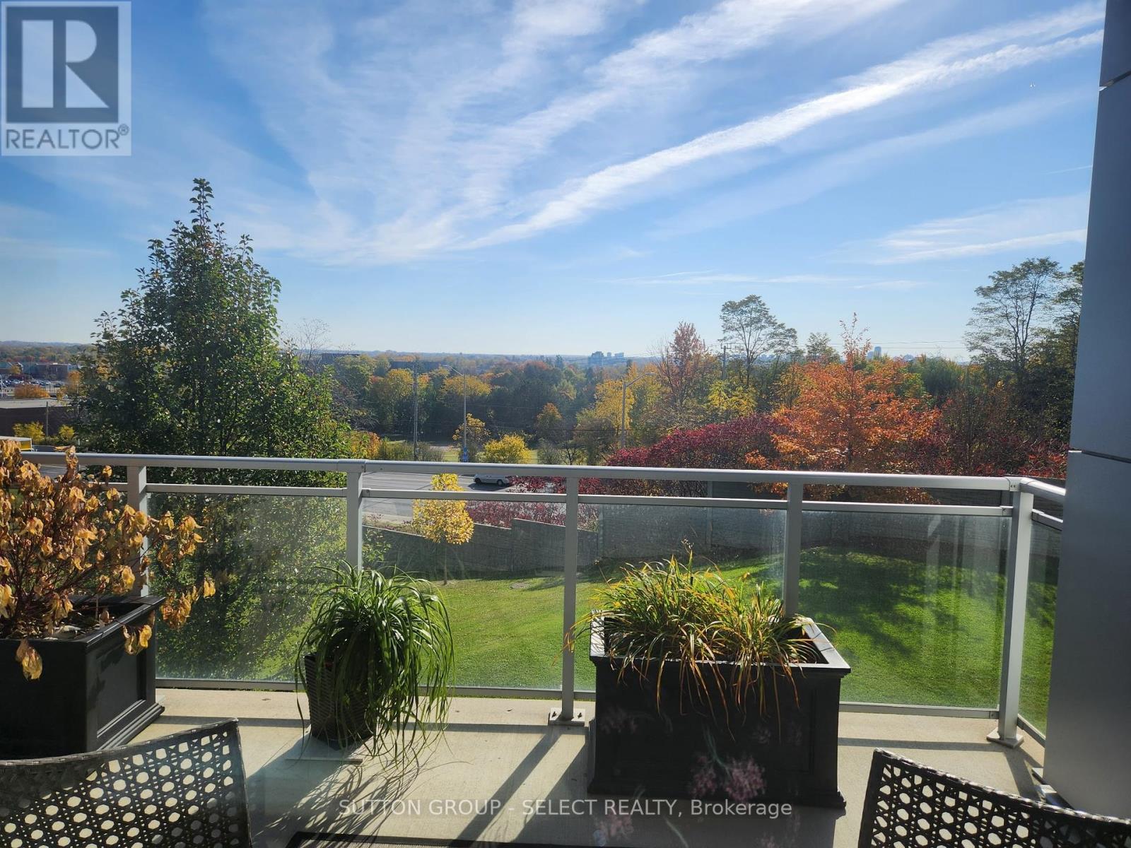 209 - 1705 Fiddlehead Place, London North (North R), Ontario  N6G 5M6 - Photo 2 - X12391396