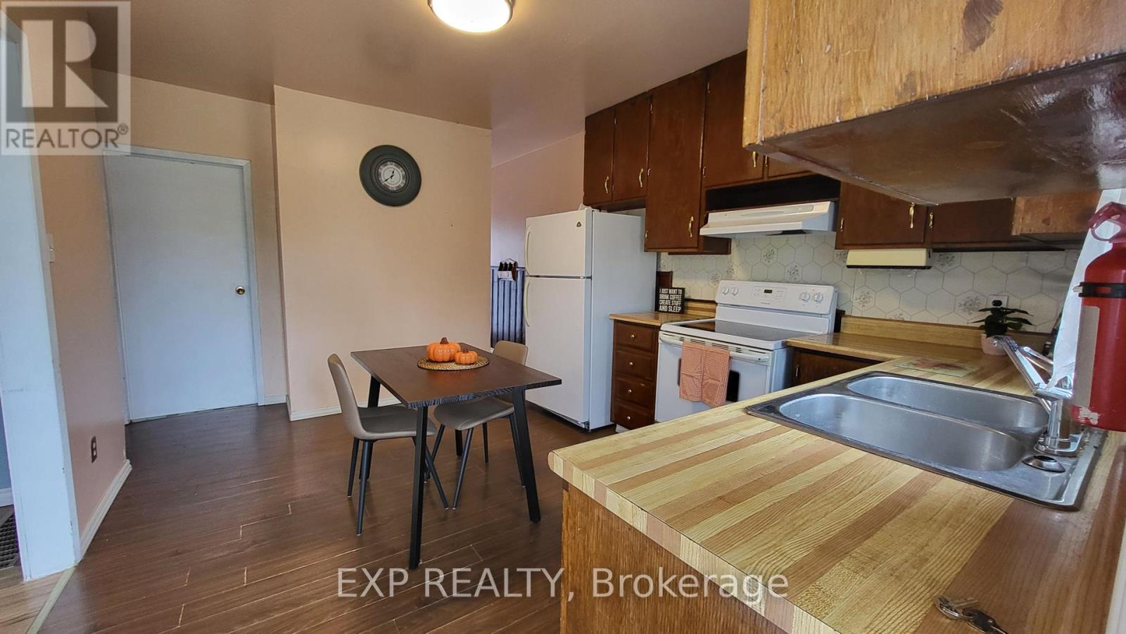 1650 Eady Road, Horton, Ontario  K7V 3Z8 - Photo 15 - X12391477