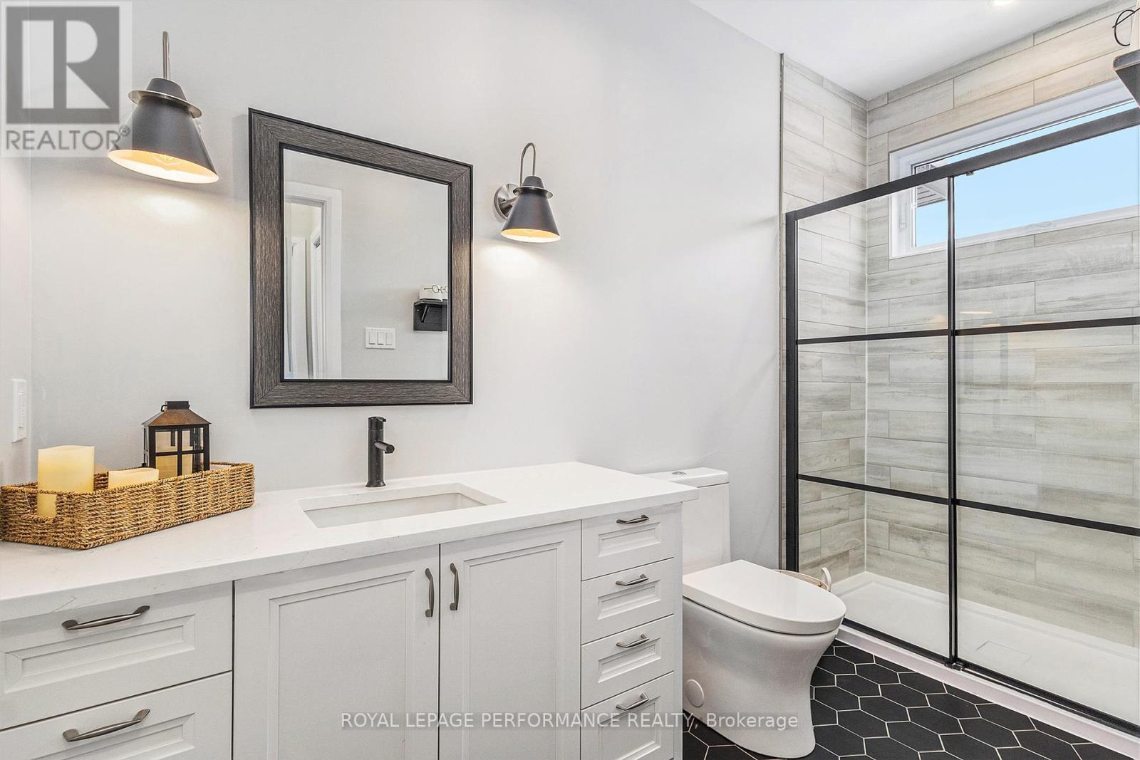 209 Des Violettes Street, Clarence-Rockland, Ontario  K0A 2A0 - Photo 17 - X12391355