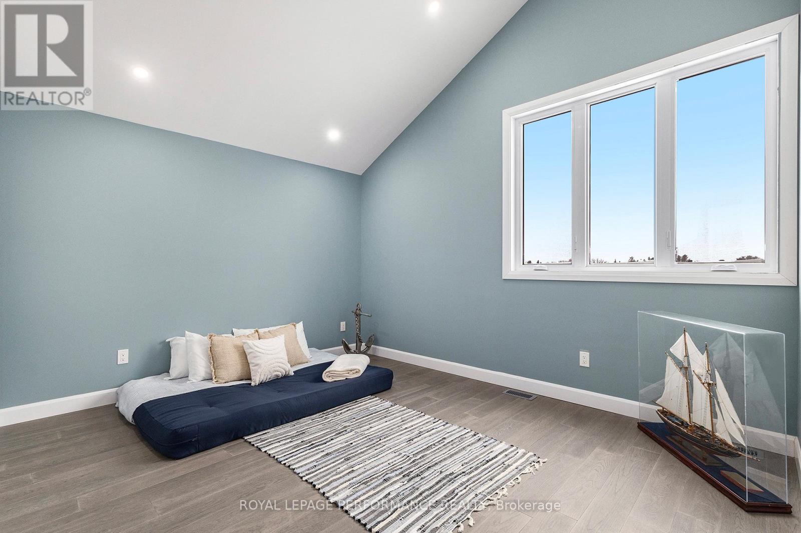 209 Des Violettes Street, Clarence-Rockland, Ontario  K0A 2A0 - Photo 19 - X12391355
