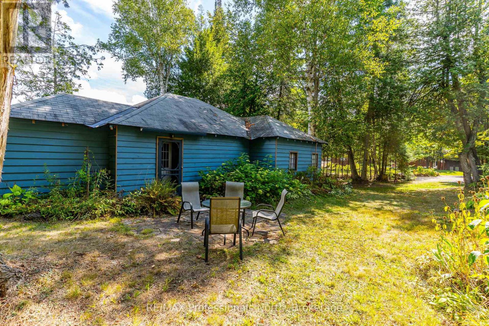 1468 Twelve Mile Lake Road, Minden Hills, Ontario  K0M 2K0 - Photo 21 - X12391467