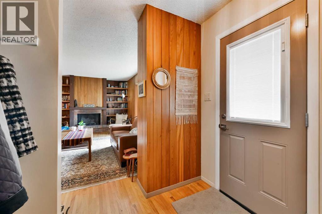 Property at 5712 Layzell Road SW image 2