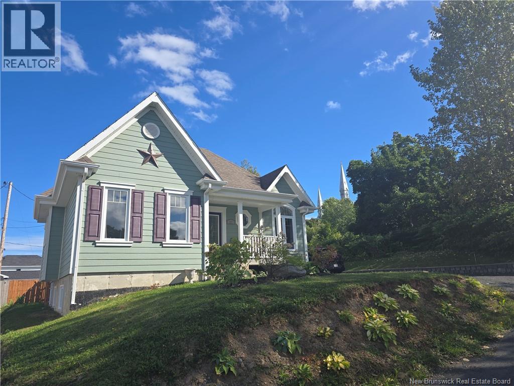 207 Bay Lane, Dalhousie, New Brunswick  E8C 1C7 - Photo 2 - NB126345