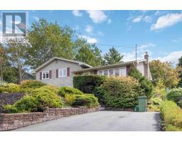 39 Gourok Avenue