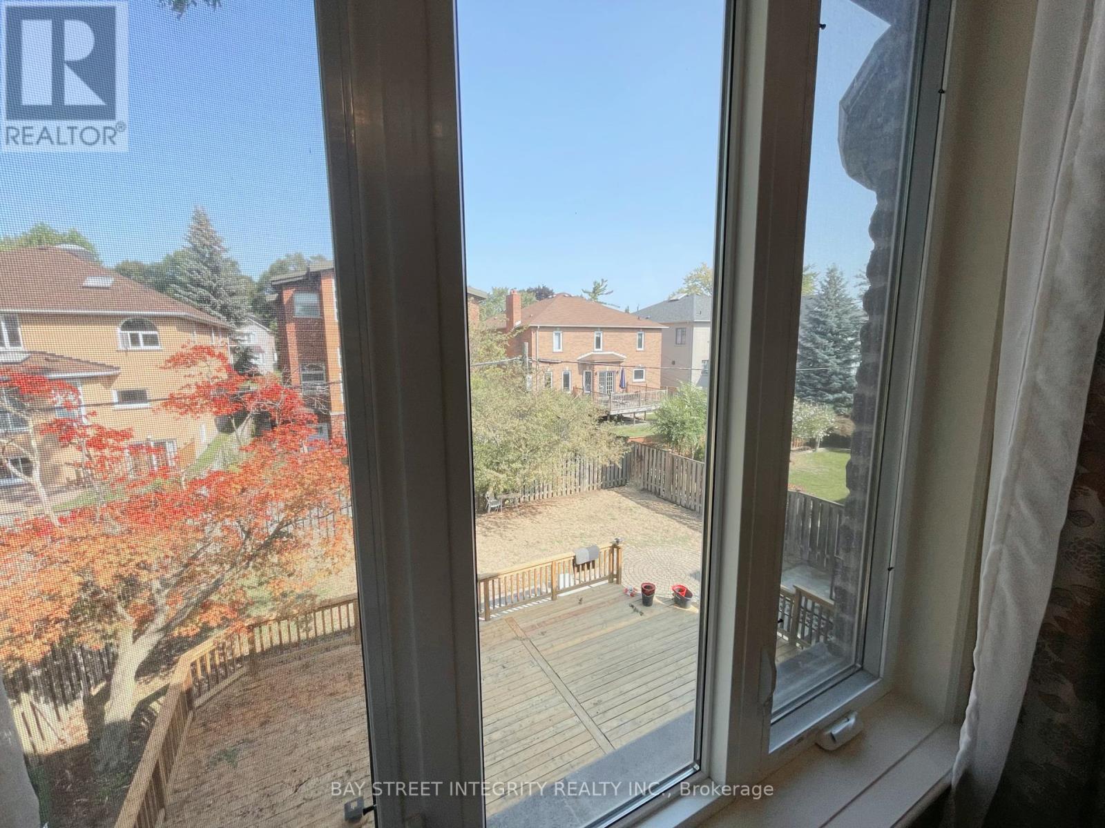 Upper - 336 Greenfield Avenue, Toronto, Ontario  M2N 3E6 - Photo 20 - C12391269