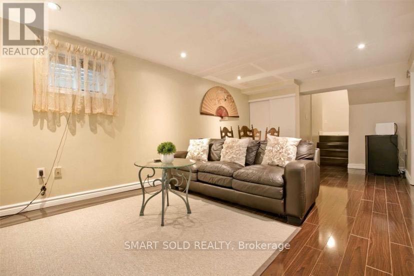 Bsmt - 40 Mintwood Drive, Toronto, Ontario  M2M 3A7 - Photo 2 - C12391284